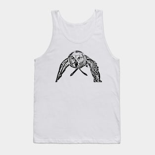 Owl in flight, black and white Tank Top